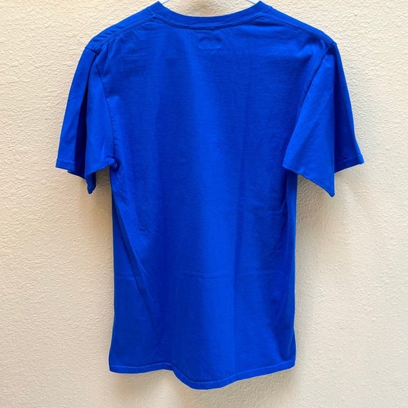 The Avengers Marvel “Earth’s Mightiest Heroes” Men’s Small Blue T-Shirt - Picture 4 of 7